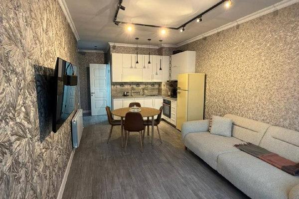 Zubalashvili 37 | Kiralık 1+1 Daire | 65 m² | 3. Kat | 700$