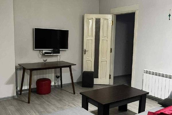 Химшиашвили 1 | 2+1 Квартира в Аренду | 61 м² | 3-й Этаж | 500$