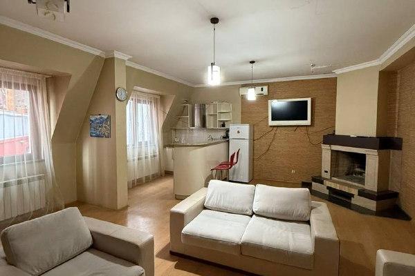 Горгиладзе 19а | 2+1 Дом в аренду | 2 этажа | Без сада | Дружественный к животным | 700$