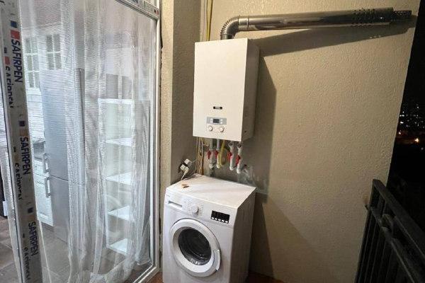 س. خيمشيشفيلي 32 | شقة 1+1 للإيجار | 45 م² | الطابق 10 | 450$