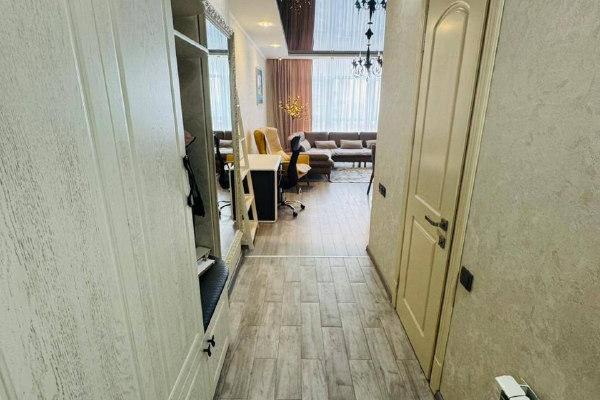 إنساريدزي 7 | شقة 1+1 للإيجار | 60 م² | الطابق 14 | 650$