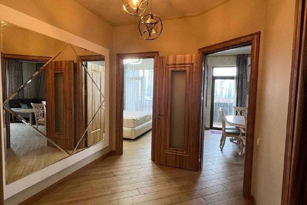 Bagrationi 129 | Kiralık 2 Odalı Daire | 104 m² | 15. Kat | 800$/yıllık