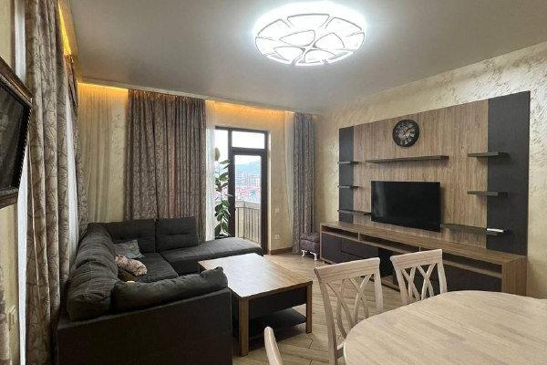 Bagrationi 129 | Kiralık 2 Odalı Daire | 104 m² | 15. Kat | 800$/yıllık