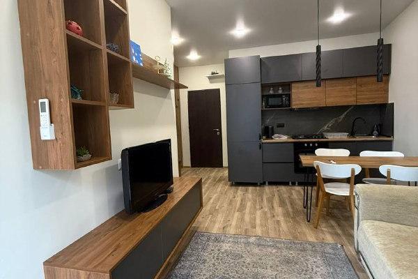 26 Mayıs | Kiralık 1+1 Daire | 45 m² | 5. Kat | 700$