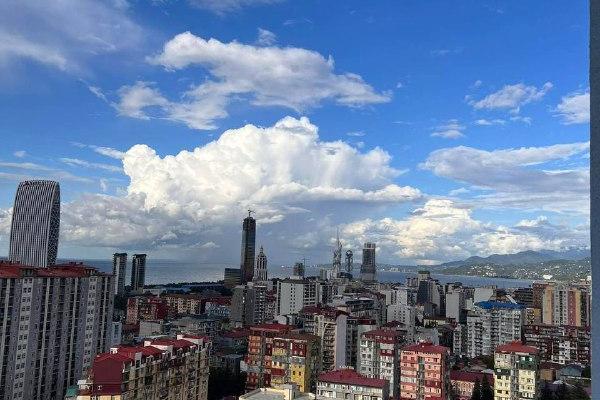 აბუსერიძის 5 | ქირავდება 1+1 ბინა | 47 მ² | 22-ე სართული | 400$