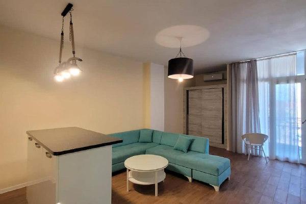 ხიმშიშვილის 4 | ქირავნული 2+1 ბინა | 55 მ² | 8-ე სართული | 400$