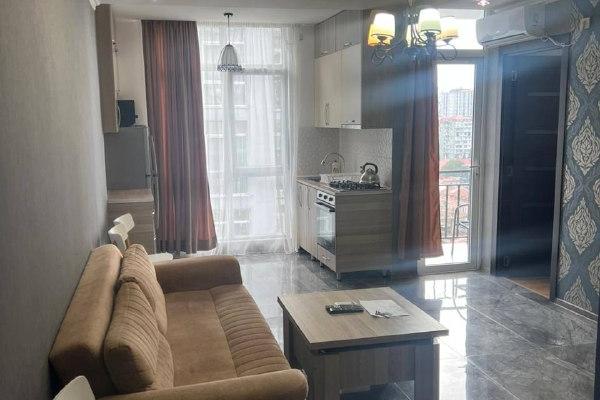 ტაკაიშვილი 51/53 | ქირავდება 2+1 ბინა | 55 მ² | 13-ე სართული | 600$