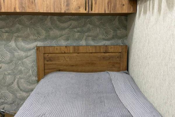 Rustaveli 8 | 1+1 Apartment for Rent | 40 m² | 4th Floor | $450