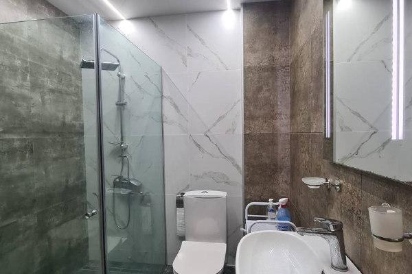 Leonidze 4E | Kiralık 2+1 Daire | 75 m² | Merkezi Isıtma | 800$