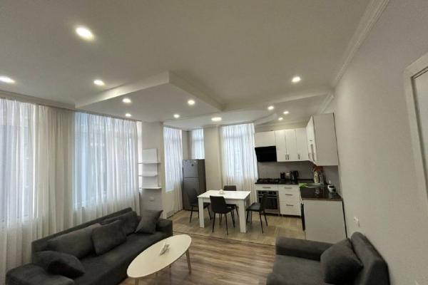 İnasaridze 2 Sokak 6 | Kiralık 2+1 Daire | 67 m² | 14. Kat | 550$