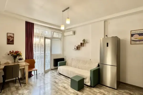 Khimshiashvili 40 | Satılık 1+1 Daire | 42 m² | 2. Kat | 75000$