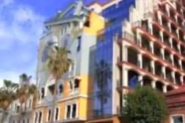 Rustaveli 15/17 | Satılık 2+1 Daire | 66.1 m² | 3. Kat | 195000$