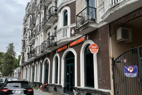 Akhvlediani 3 | Kiralık 2+1 Daire | 80 m² | 2. Kat | 1100$