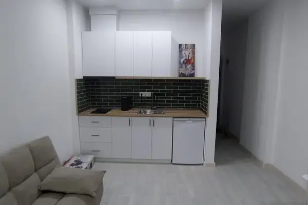 Rejeb Nizharadze 5 | Kiralık 1+0 Daire | 35 m² | 5. Kat | 1800$