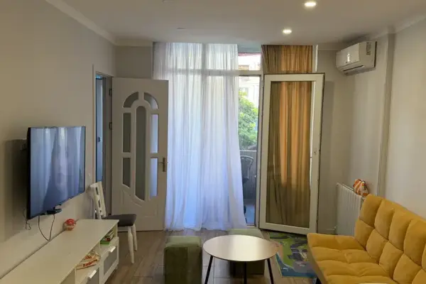 Komakhidze 97 | Kiralık 1+1 Daire | 57 m² | 2. Kat | 600$