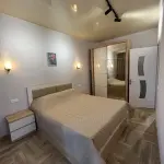 Pirosmani - Shartava Kesişimi | Kiralık 1+1 Daire | 50 m² | 15. Kat | 700$