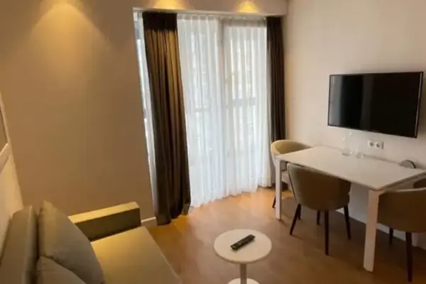 Sherif Khimshiashvili | Kiralık 1+1 Daire | 50 m² | 9. Kat | 800$